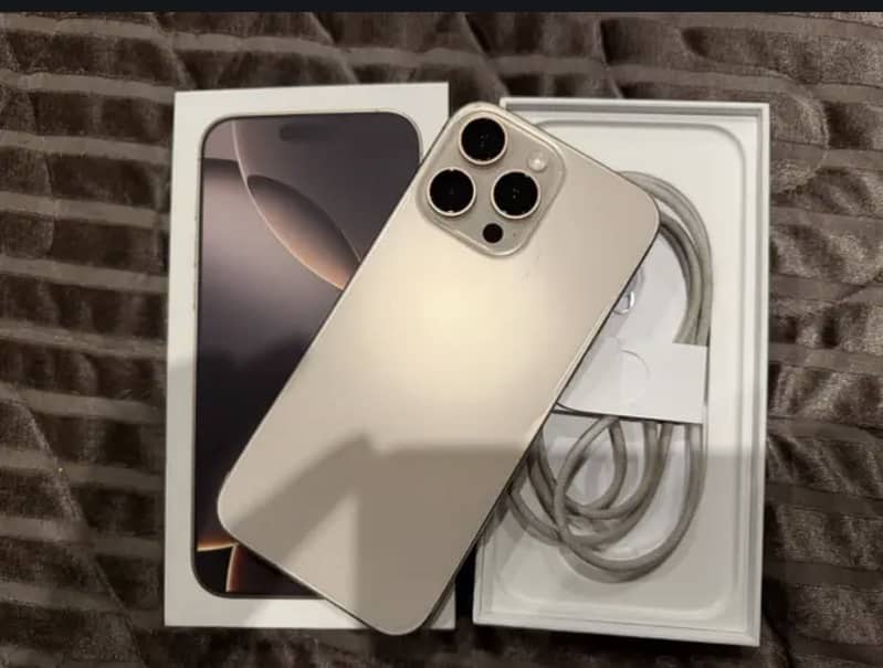 Iphone 16pro max 256GB non pta

                                                            alt=