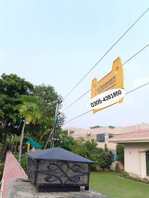 Electric fence , home security fence , wire fence , fence

                                                            alt=