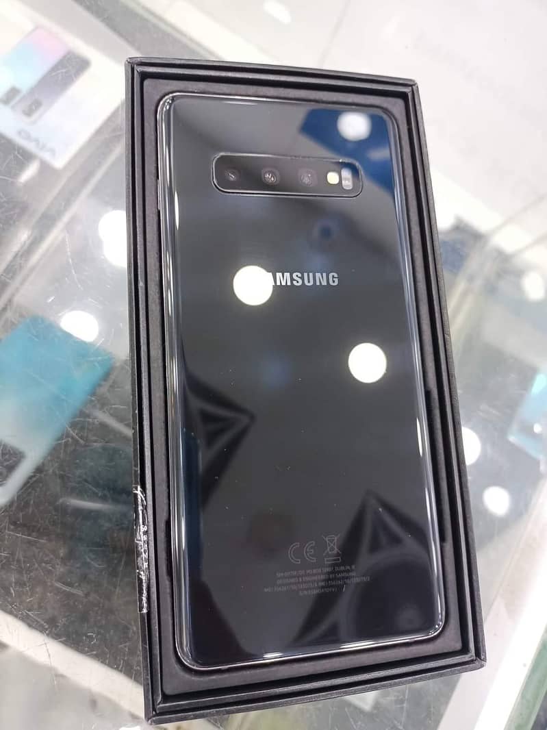 Samsung Galaxy S10 Plus 8 GB Ram 128 GB Memory 03092665248/

                                                            alt=
