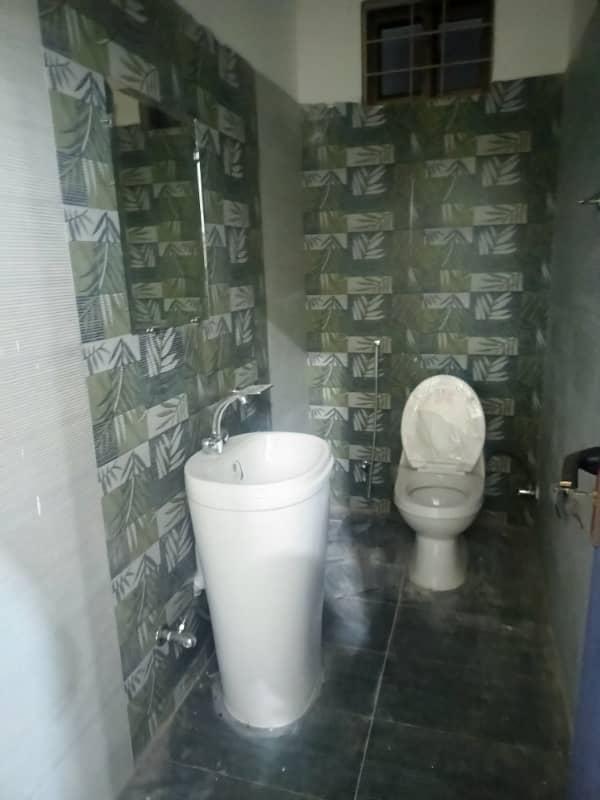 10 Marla upper portion available for rent in jubilee Town Lahore

                                                            alt=