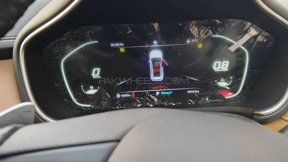 MG HS Essence 2023

                                                            alt=