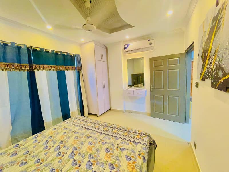 "1 Bed Furnished Flat for Short Time | Family/Couple | Just Rs. 3000"*

                                                            alt=