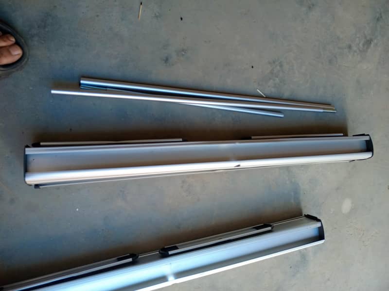 roll up standee

                                                            alt=