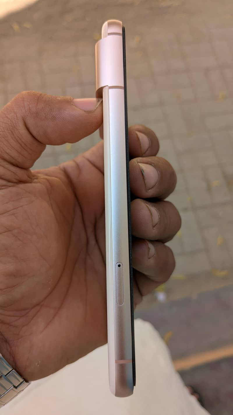 Google pixel 8  256 gb

                                                            alt=
