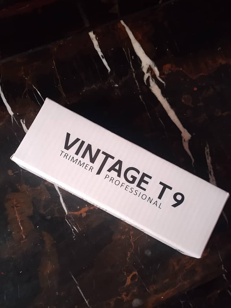 Vintage T9 Professional Trimmer

                                                            alt=