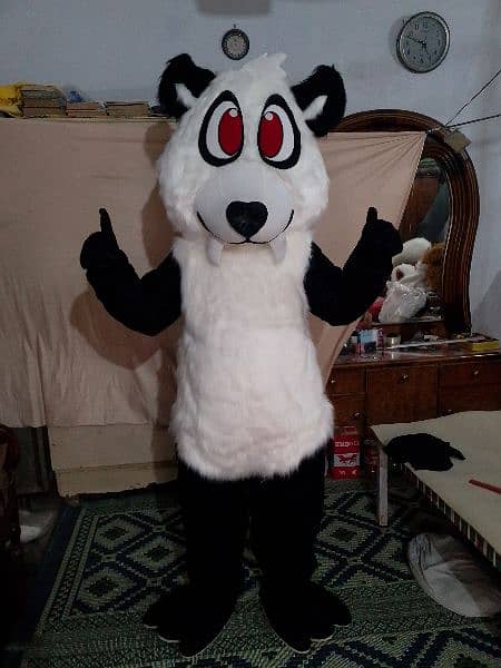 Puppet mascot cartoon costume maker inflatable balloon jumping castle

                                                            alt=