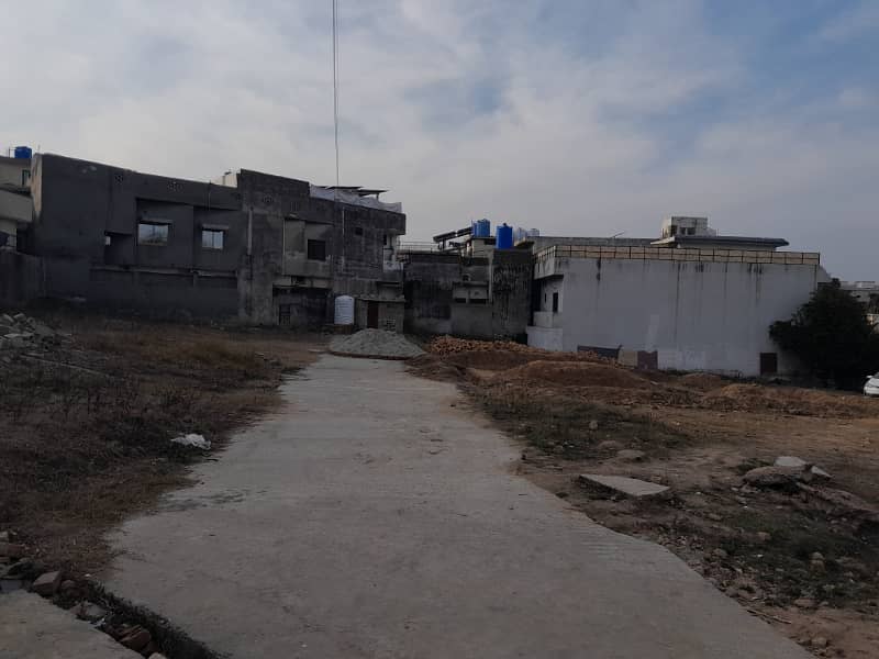 7 Marla Plot For Sale On Very Ideal Location Near Ayoub National Park And Main GT Road Foundation University Lane 04 New Lalazar Rawalpindi Cantt

                                                            alt=