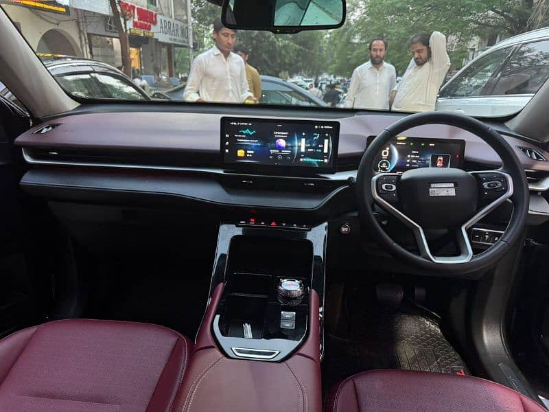 Haval h6 hybrid 2025 Bank leased

                                                            alt=