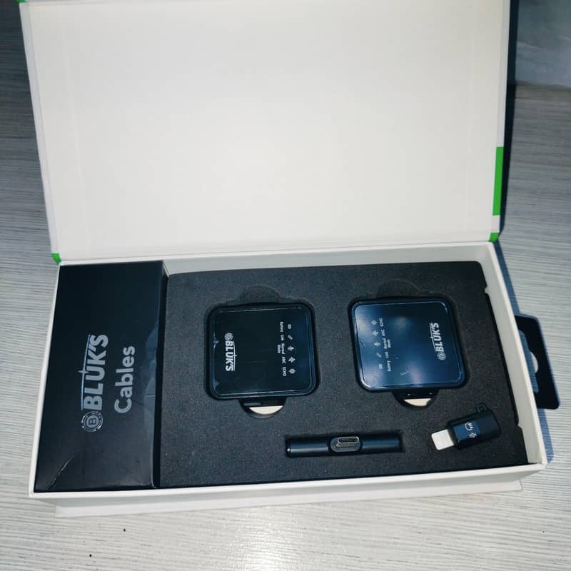 Collar mic

                                                            alt=