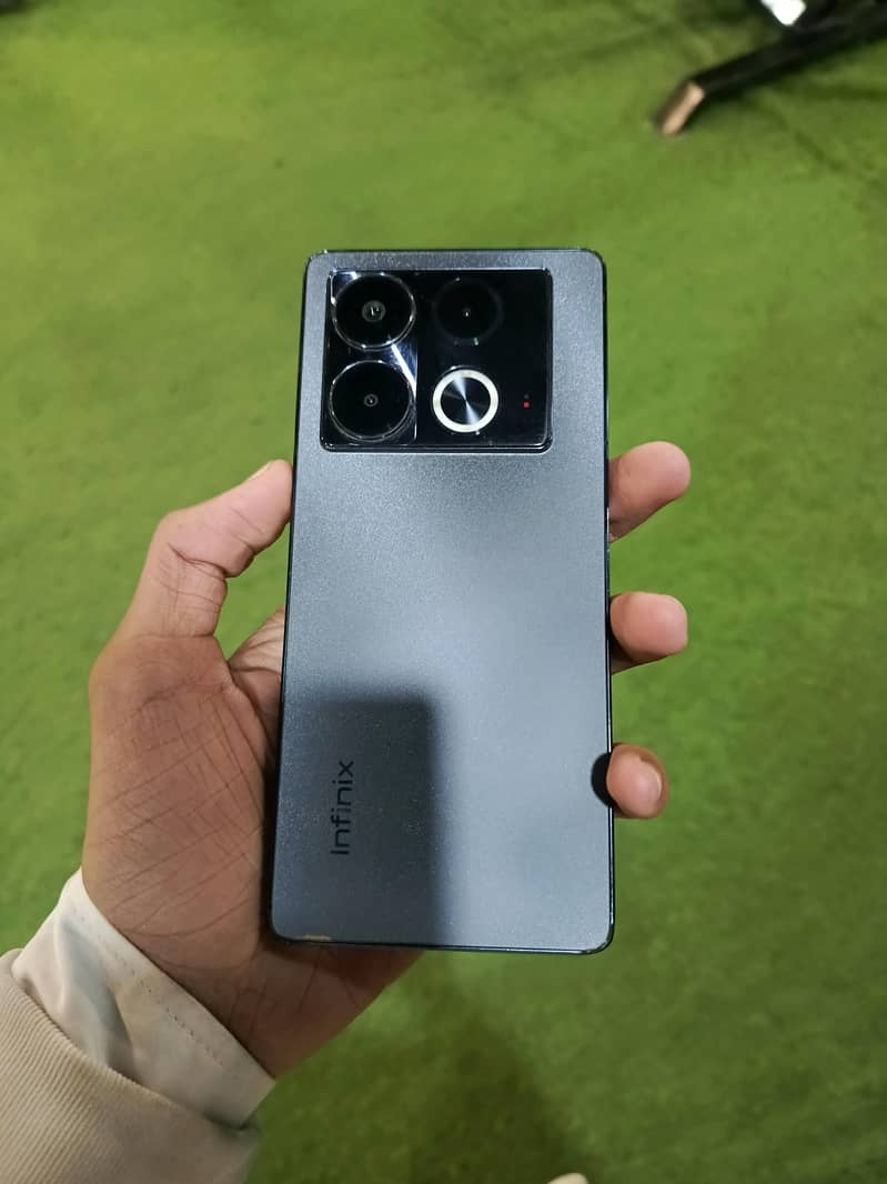 infinix note 40 8/256 with box

                                                            alt=