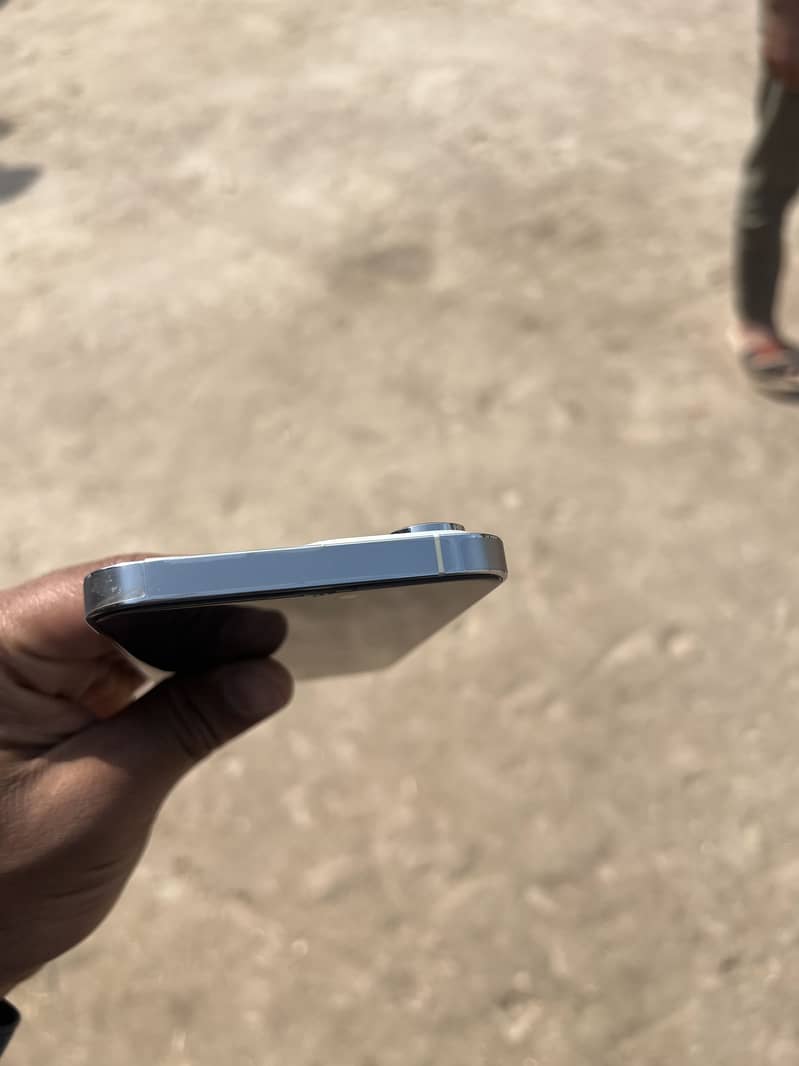 iPhone 14 pro max 256gb factory unlock BH 74%

                                                            alt=