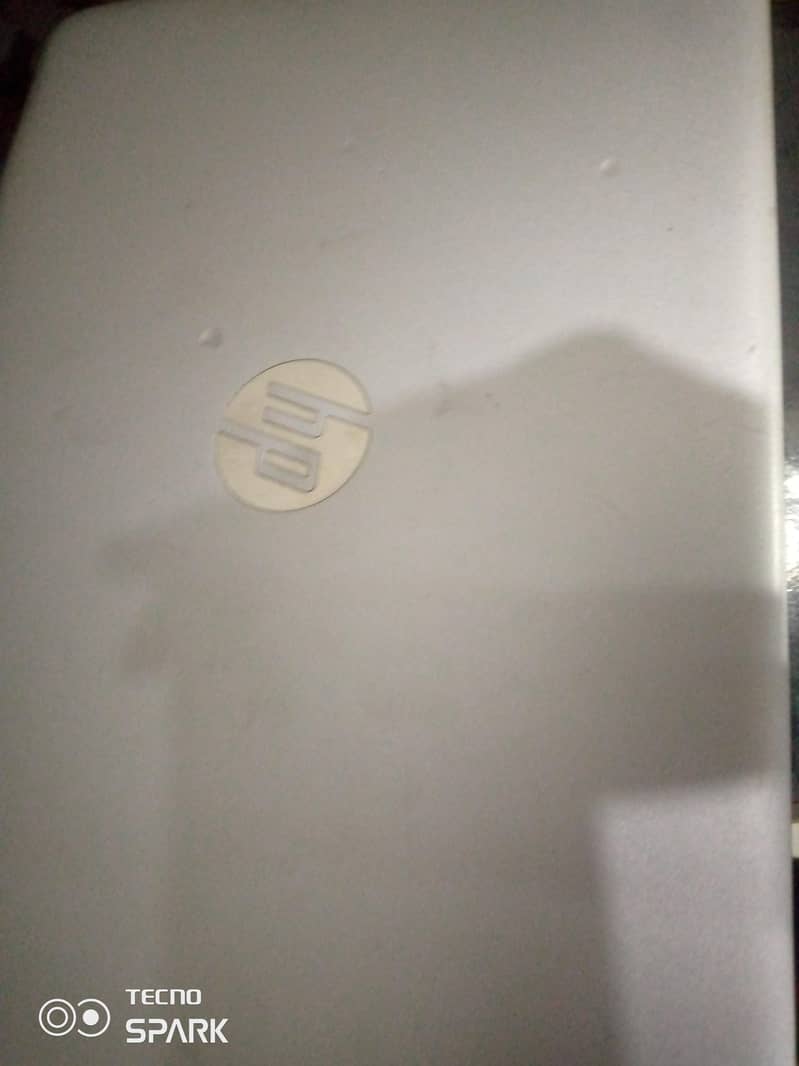 very good condition best for gamming and office work

                                                            alt=