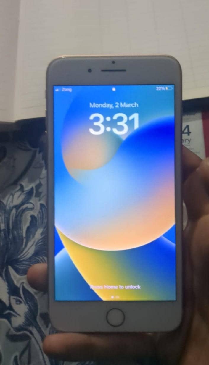 I phone 8 plus

                                                            alt=