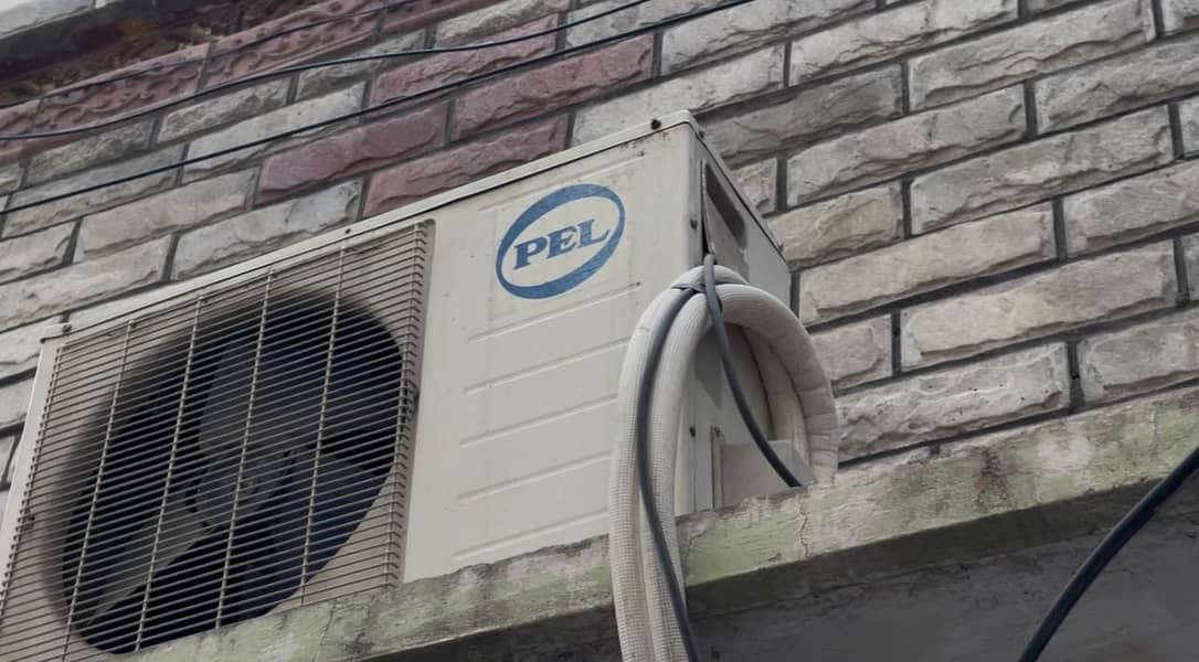 Pel Ac 1 Ton Original Condition

                                                            alt=