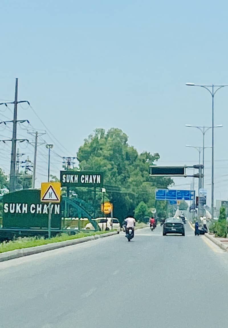 1 Kanal Residential Plot Urgent For Sale In Block D Canal Garden Lahore

                                                            alt=