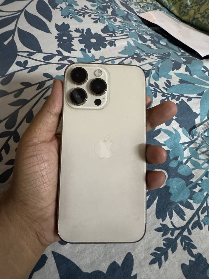 Iphone 14 pro max 256gb factory unlocked

                                                            alt=