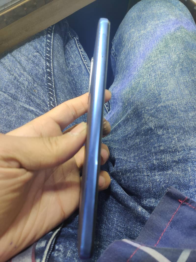 Redmi Note 11

                                                            alt=