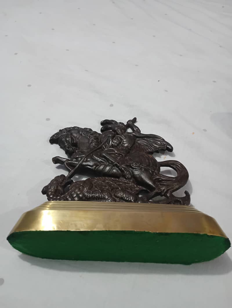 Dragon Warrior

                                                            alt=