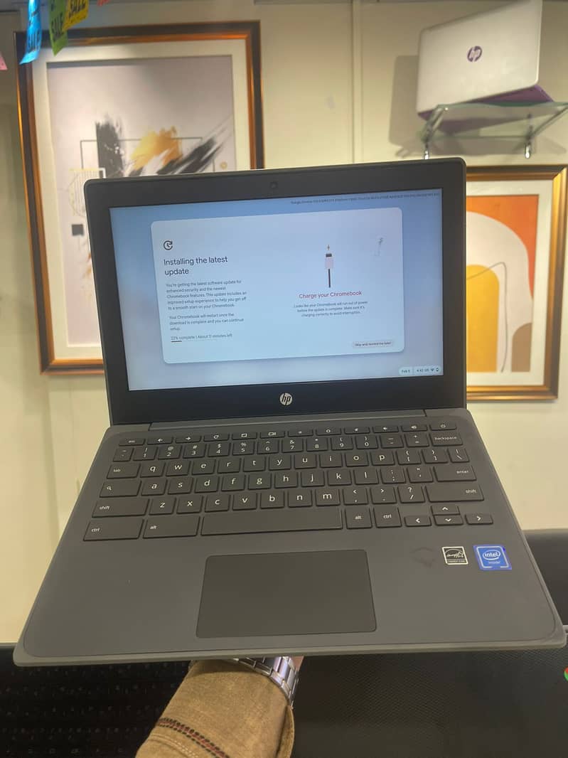 HP 11 G8 Chromebook | 6-in-1 Mega Bundle | 4GB RAM | Official Updates

                                                            alt=