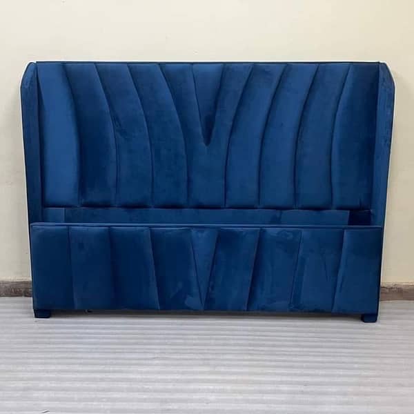 Branded Double Bed/Single Bed Side Table/Dressing/King size Bed

                                                            alt=