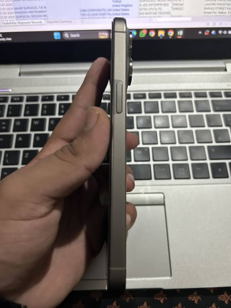 15 pro max 256GB PTA Approved

                                                            alt=