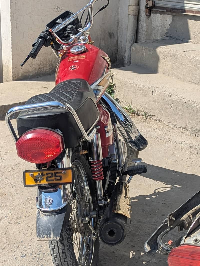 honda 125 2020 model

                                                            alt=