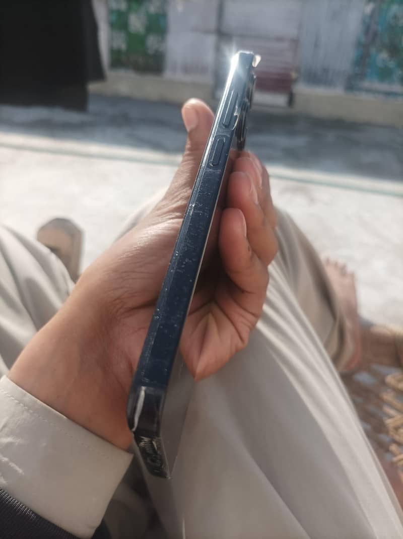 Redmi 12

                                                            alt=