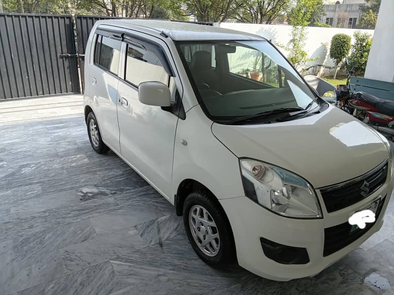 Suzuki wagnor Vxl 2018 model Total genuine first owner

                                                            alt=