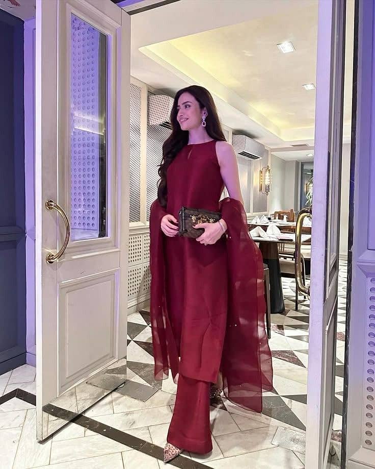 Your Dream Outfit, Your Design – Crafted at the Best Price

                                                            alt=