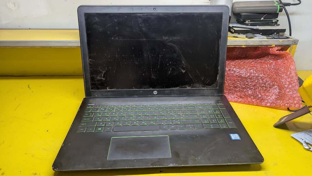 i7 7th GAMING LAPTOP (NOT WORKING )

                                                            alt=
