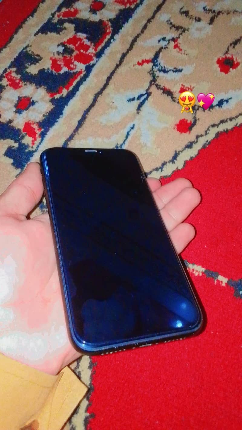 Iphone XR for sell very good price Eid offer

                                                            alt=
