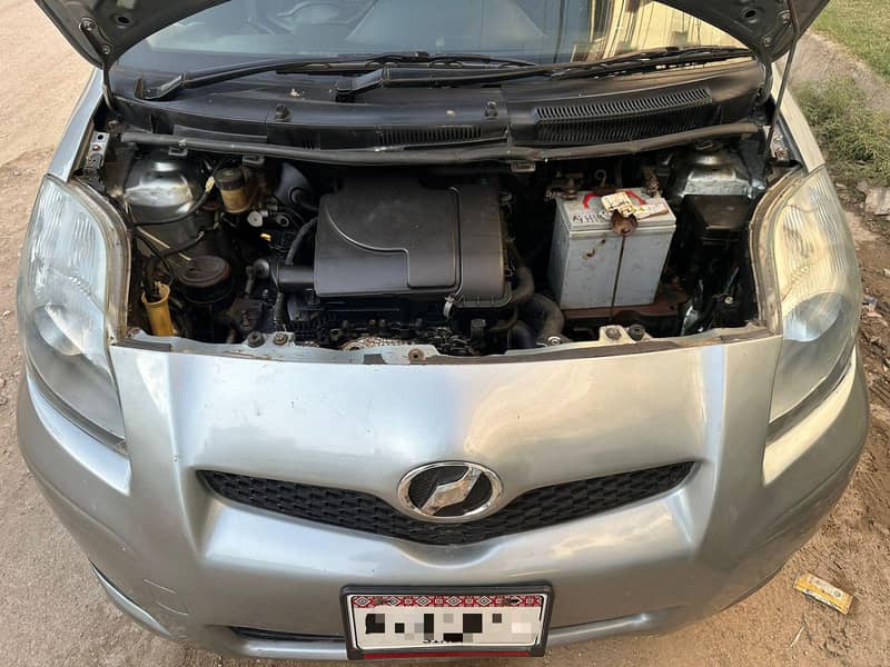 Toyota Vitz Automatic Model 2009/12

                                                            alt=