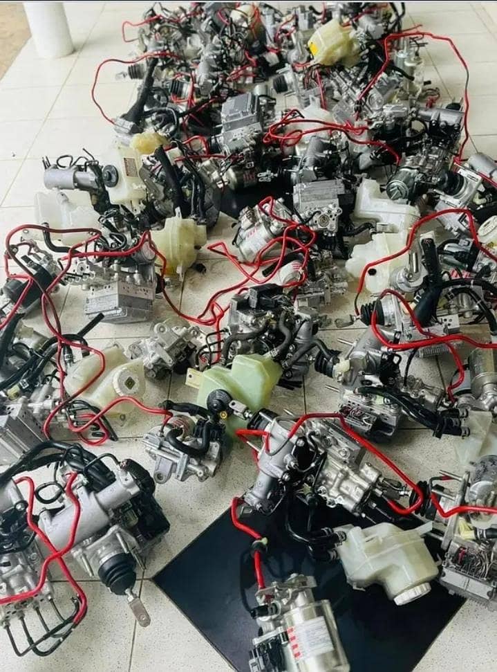 Hybrid battery and abs unit Brake prius/aqua/axio/fielder/camry/crown

                                                            alt=