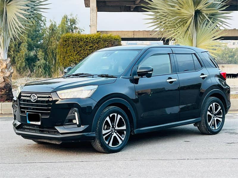 Daihatsu Rocky G

                                                            alt=