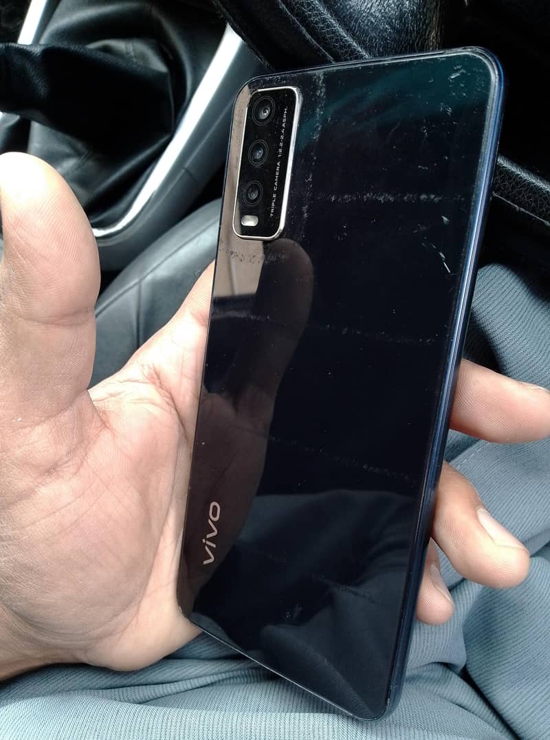 vivo y20 duel sim PTA approved 4(64)_13500

                                                            alt=