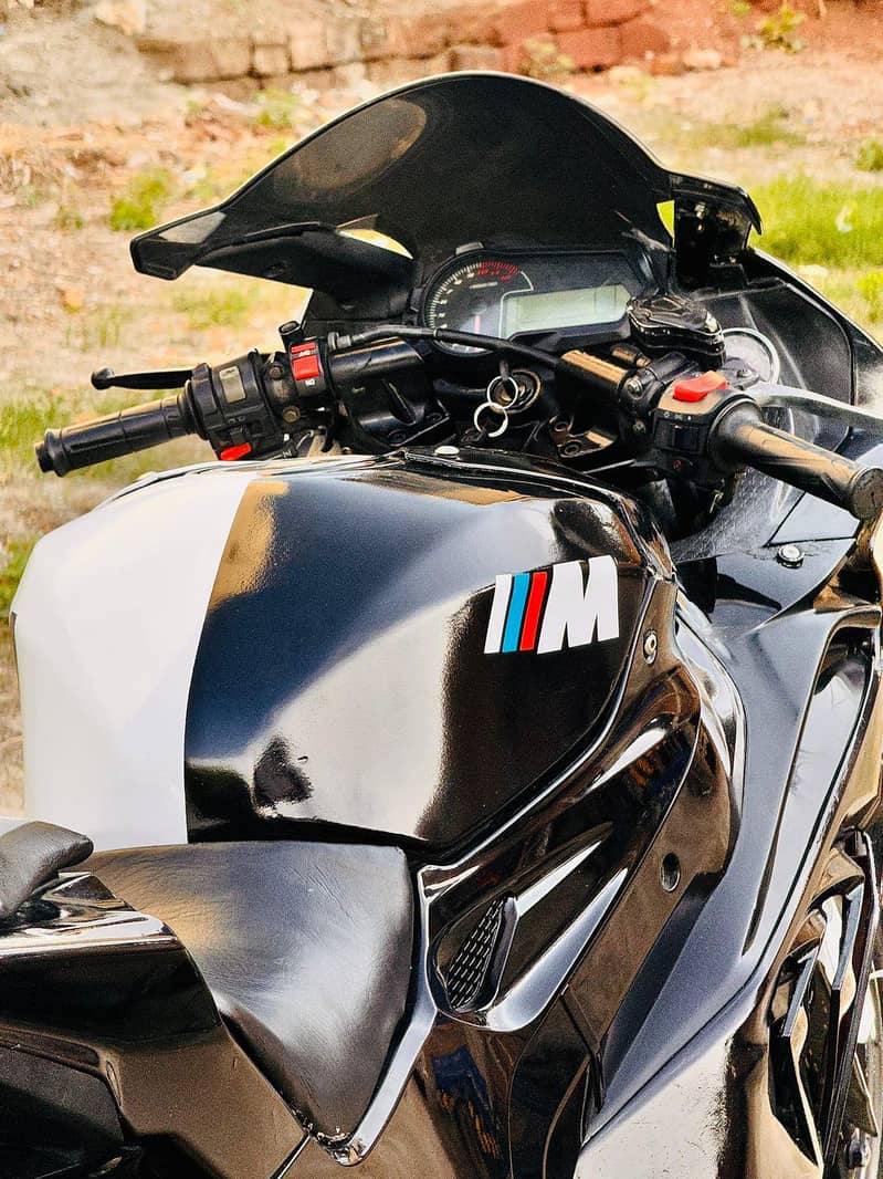 S1000 RR Replica
