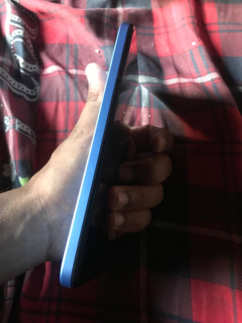 realme c85

                                                            alt=