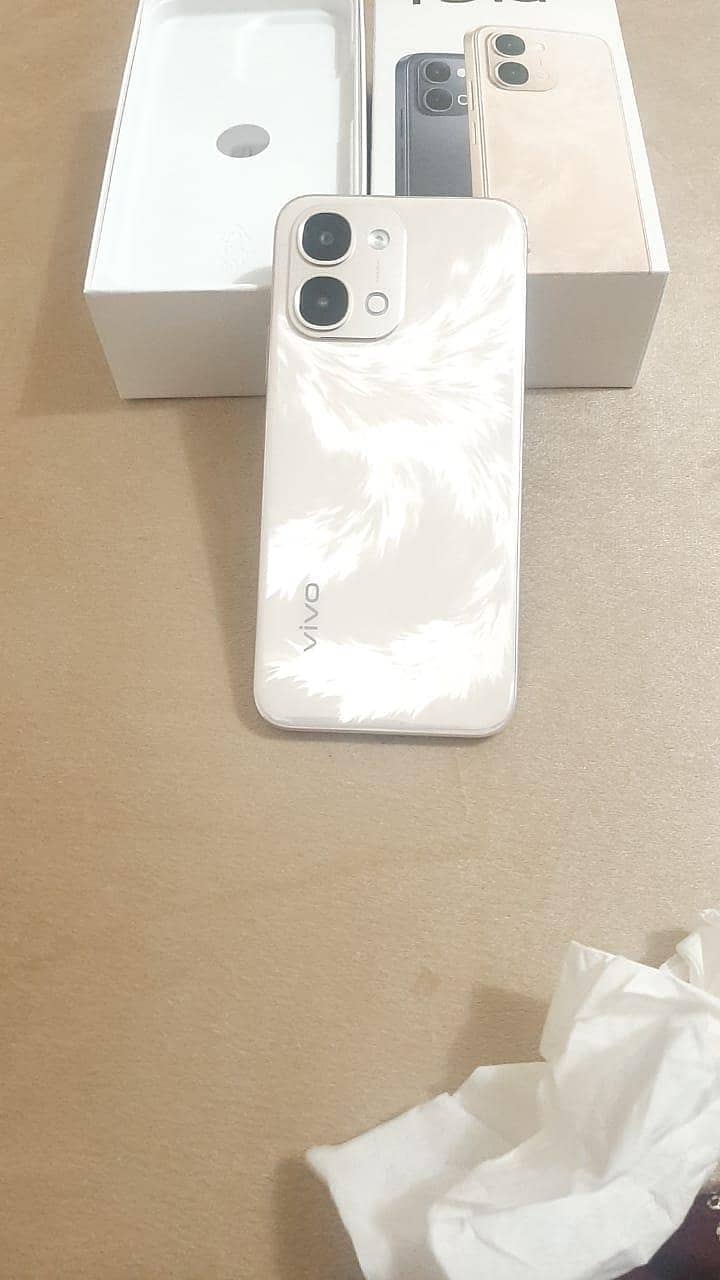 Brand New Vivo Y31d Gold | Pin Pack | 256GB 8GB RAM