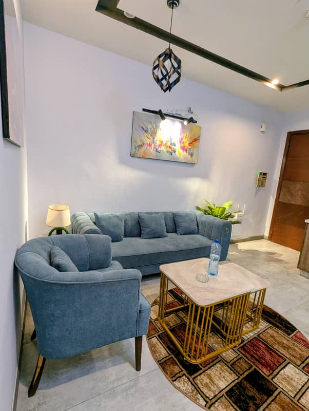 Monthly basic Apertment Available in gulberg green Islamabad for families

                                                            alt=