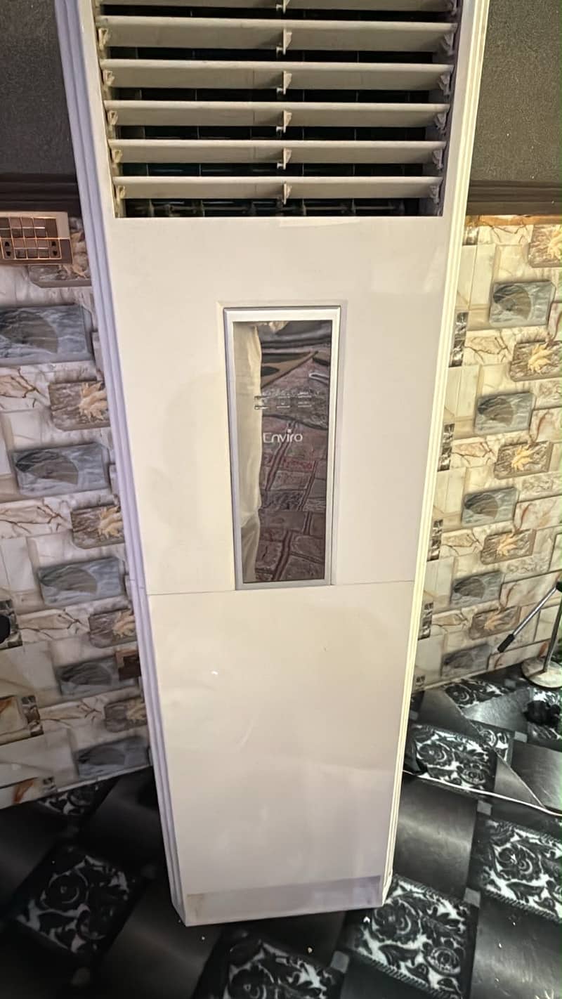 Enviro 4 Ton Floor standing AC Excellent condition   Indoor outdoor

                                                            alt=