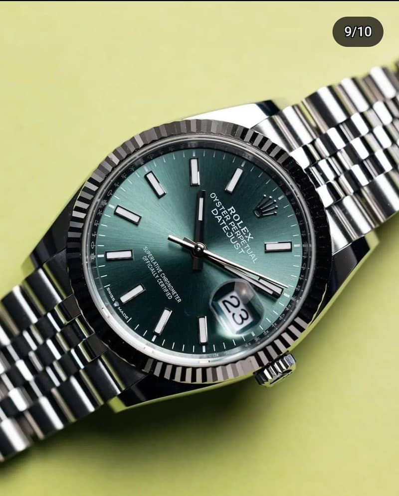 WE BUY Rolex Cartier Omega Hublot Chopard Audemars Piguet Bvlgari Rado

                                                            alt=