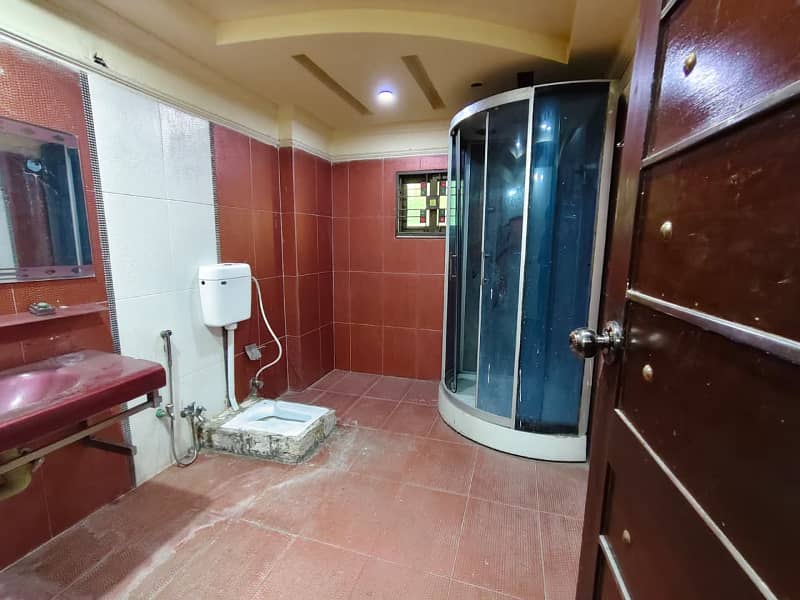 1 Kanal Upper Portion For Rent In Johar Town Near To Allah Ho Chowk Hot Location

                                                            alt=