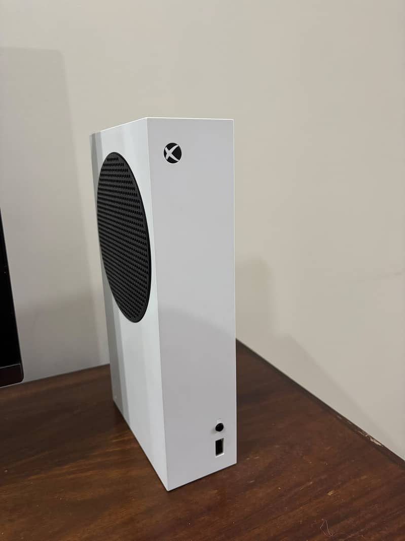 Xbox series S

                                                            alt=