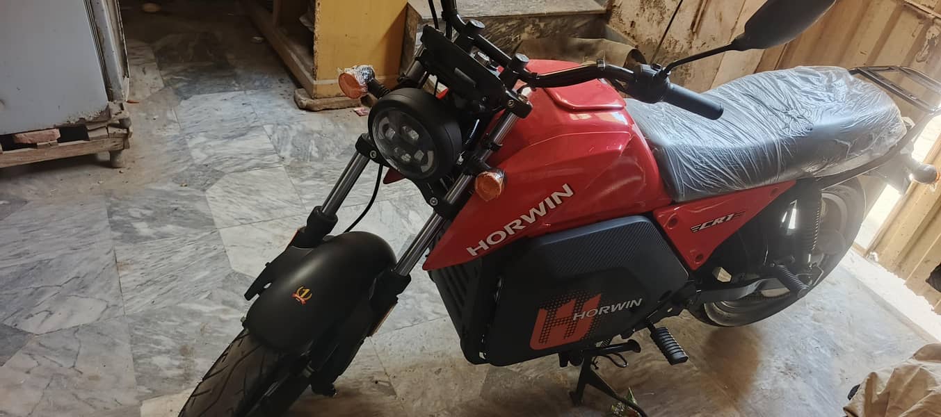 Horwin CR1 Electric EV 2026 – 4500W High-Torque Motor - Lalazar Colony

                                                            alt=