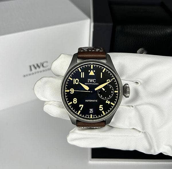 PRE-OWNED WATCHES BUYER Rolex Cartier Omega Hublot Chanel Corum Rado

                                                            alt=