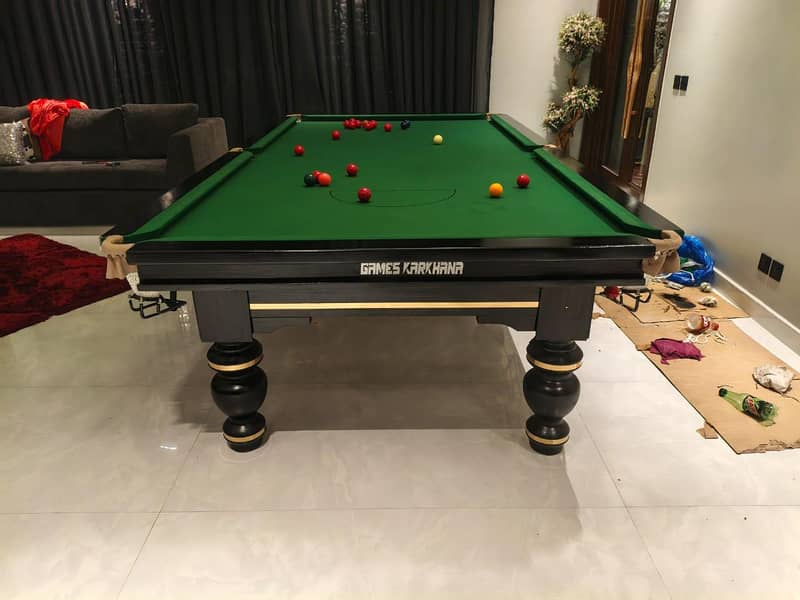 Premium Snooker Table Rasson Style pool billiard cue ball game 8 balls

                                                            alt=