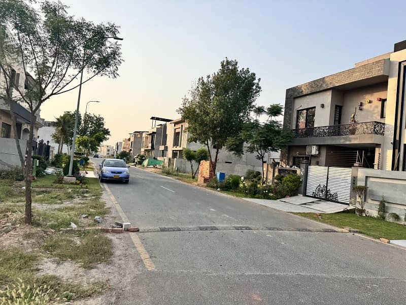 Plot No-577 Block E - 5 Marla Plot On Top Location of Phase 9 Town DHA Lahore For Urgent Sale

                                                            alt=