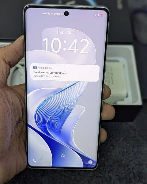 vivo v40 12GB ram 256GB memory 0328/2741/872

                                                            alt=