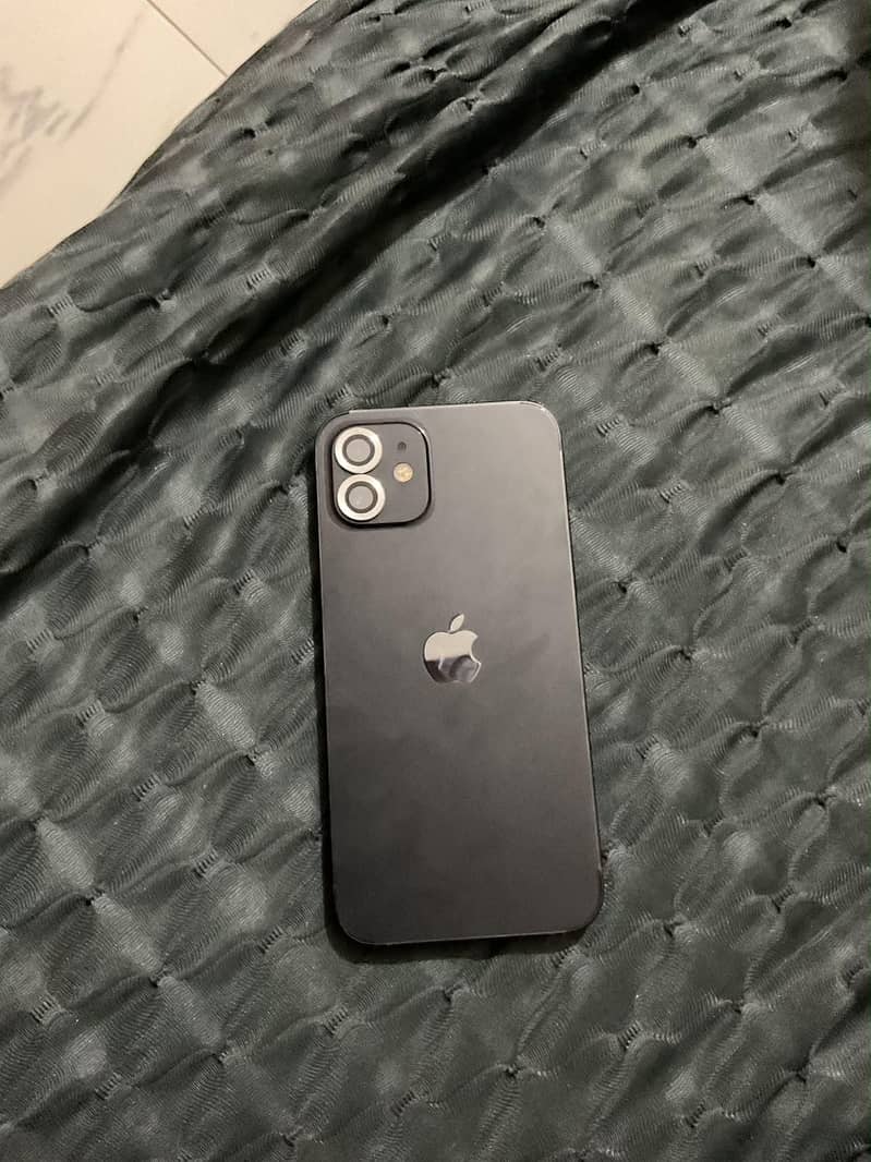 IPhone 12 64gb non Pta factory unlock battery health 87% only kit

                                                            alt=