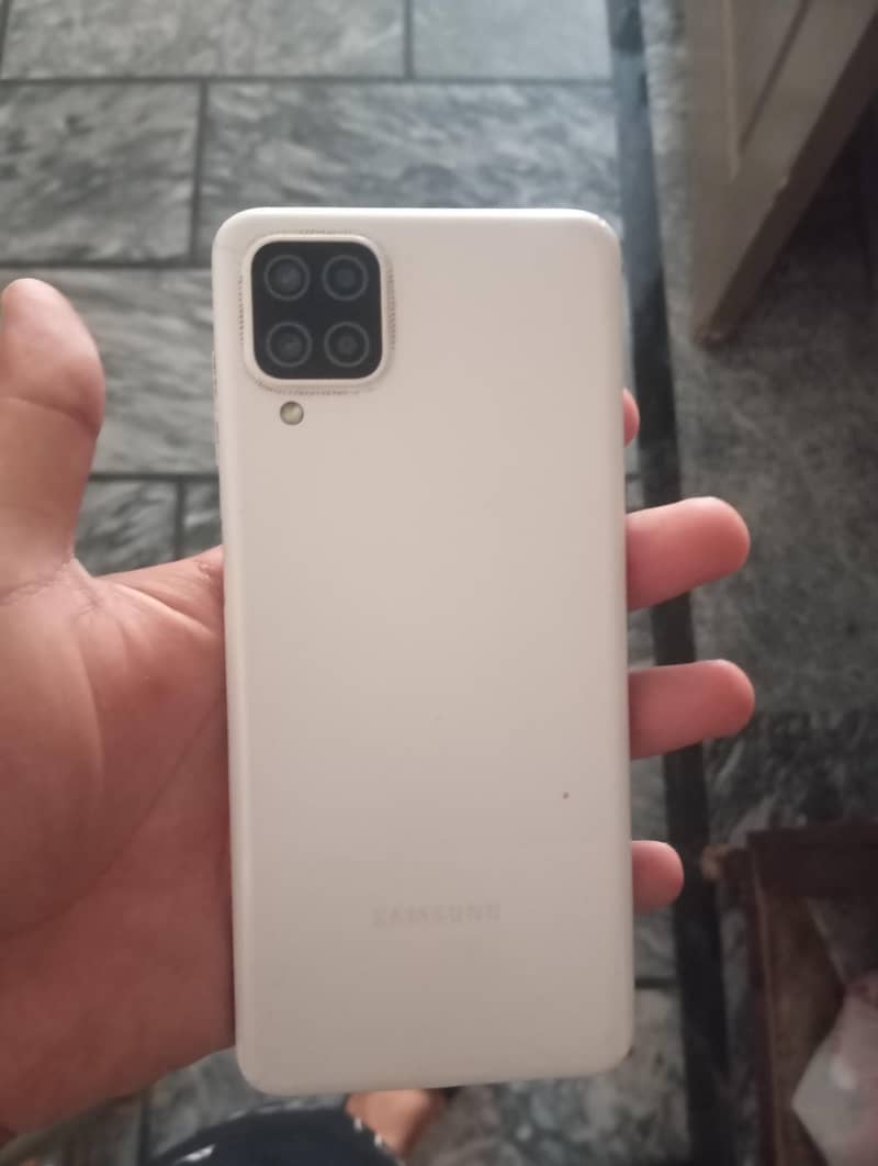 Samsung

                                                            alt=